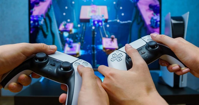Máy chơi game PlayStation 5 Slim